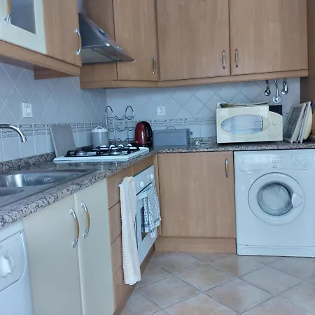 Casa Da Mariana - T2 Com Piscina 아파트 *