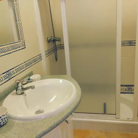 Casa Da Mariana - T2 Com Piscina 타비라