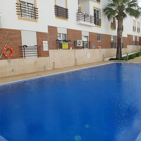 아파트 Casa Da Mariana - T2 Com Piscina 타비라